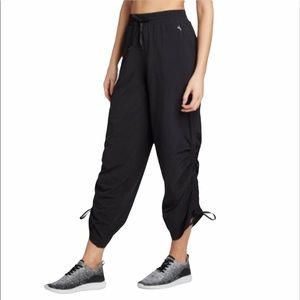 ruched active pants